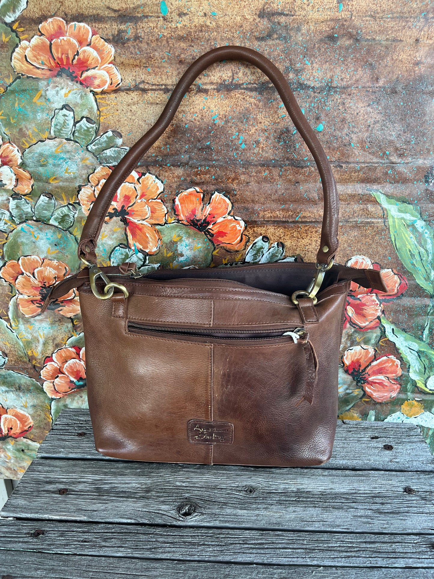 Sierra shoulder bag